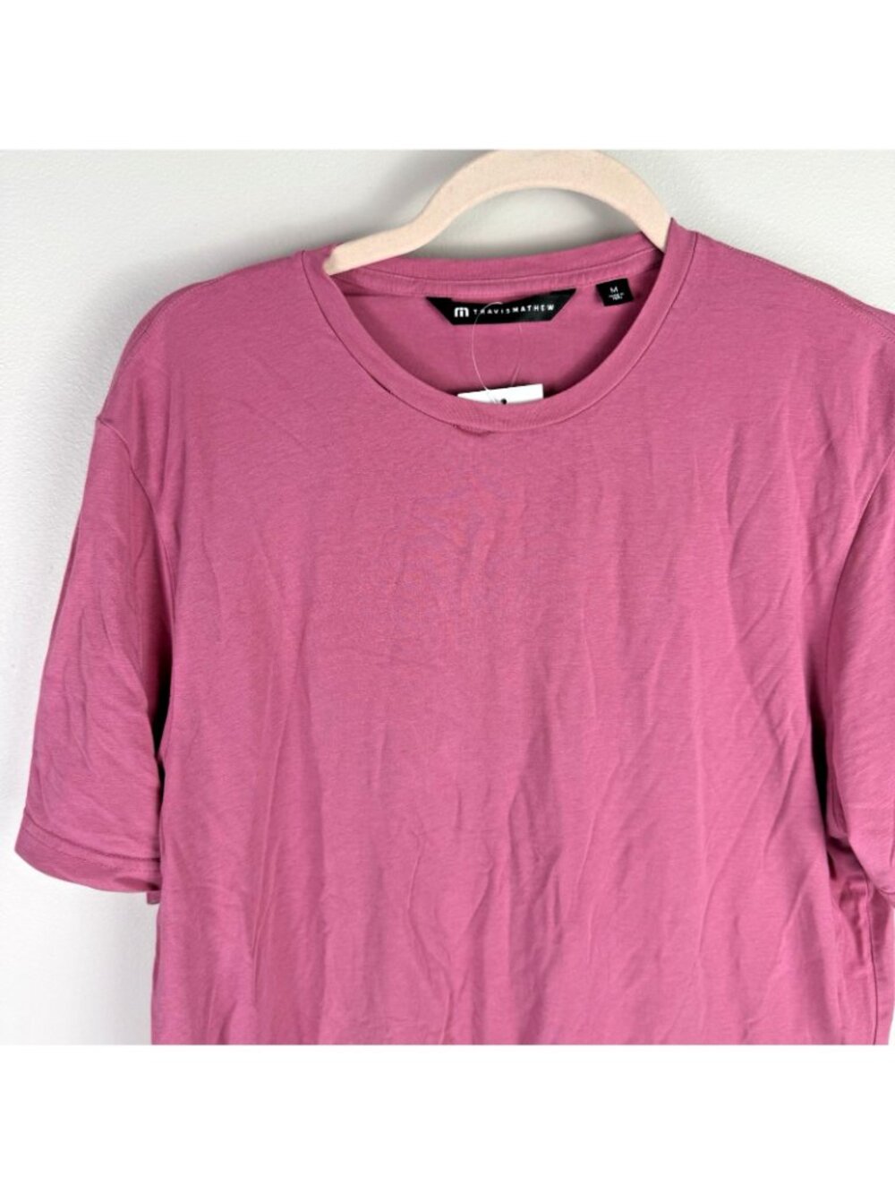 TravisMathew Men Mauve Pink Crew Neck T-Shirt Medium Modal Cotton Golf Flaw - Picture 2 of 9